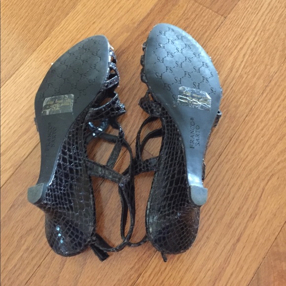 Wedge like sandal - Picture 3 of 3