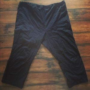 Maternity Black Capris