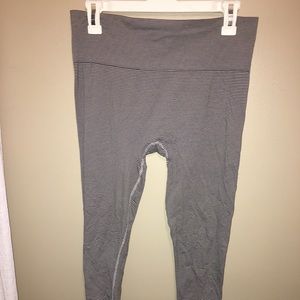 Workout striped leggings