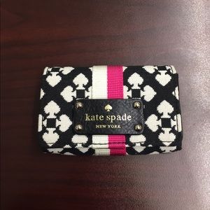 Kate Spade "Holly" card carrier
