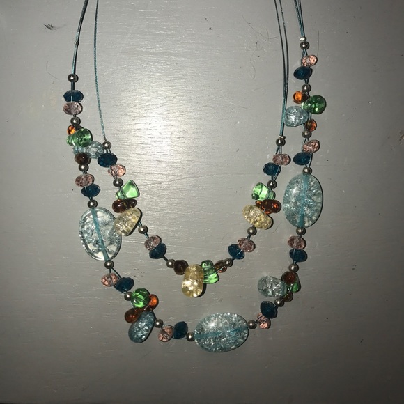 Gorgeous Stone Beaded Necklace/Earring Set - Picture 5 of 7