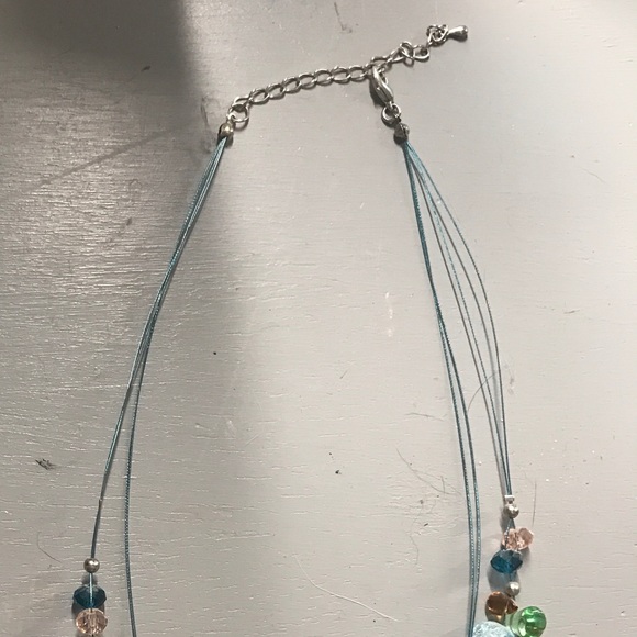 Gorgeous Stone Beaded Necklace/Earring Set - Picture 7 of 7