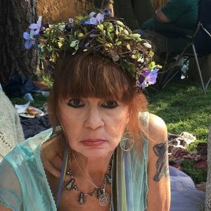 Meet your Posher, Renee