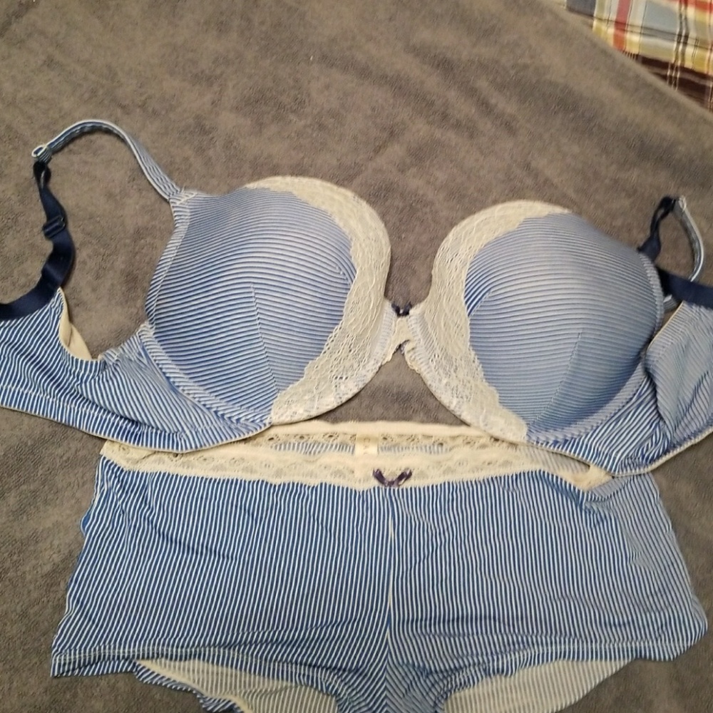 Matching bra and panty set