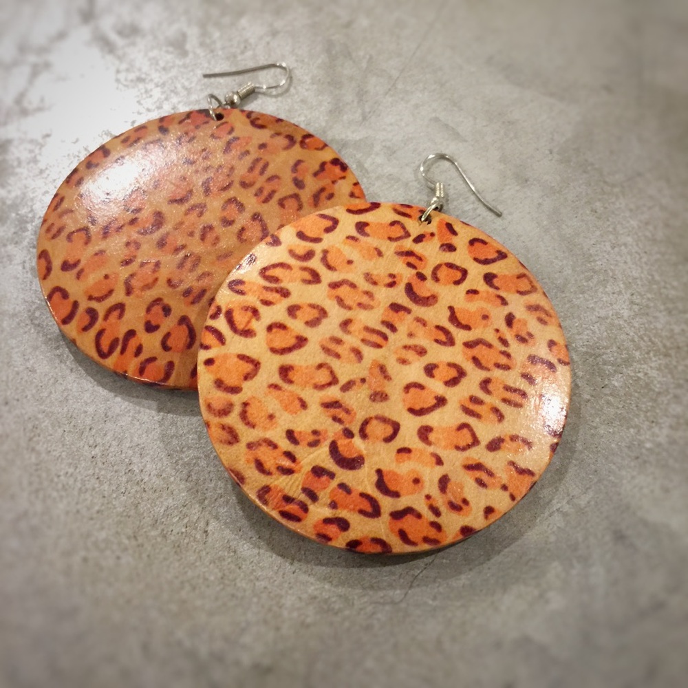 Leopard wooden earrings