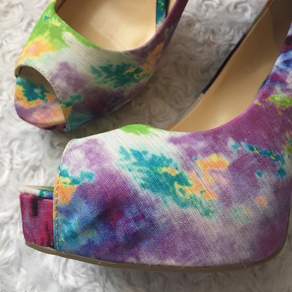 Guess Multicolor Platform Peep Toe Pumps Size 6 - Picture 6 of 6