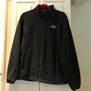 Men's Northface fleece jacket.
