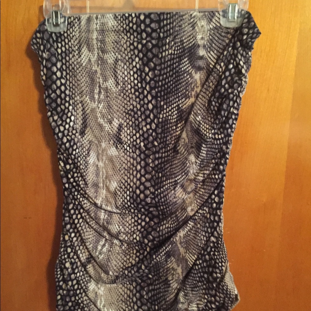 Express Tank Top - Picture 2 of 4