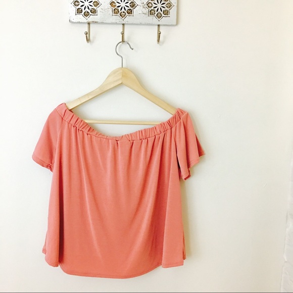 Off The Shoulder Top - Picture 4 of 5