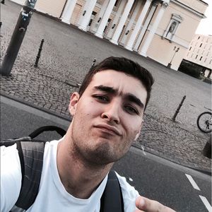 Meet your Posher, Evan