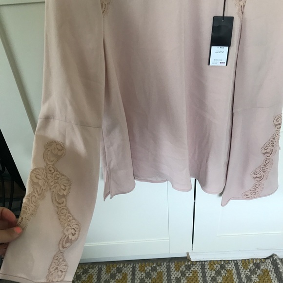 New with tags BCBG shirt - Picture 2 of 2