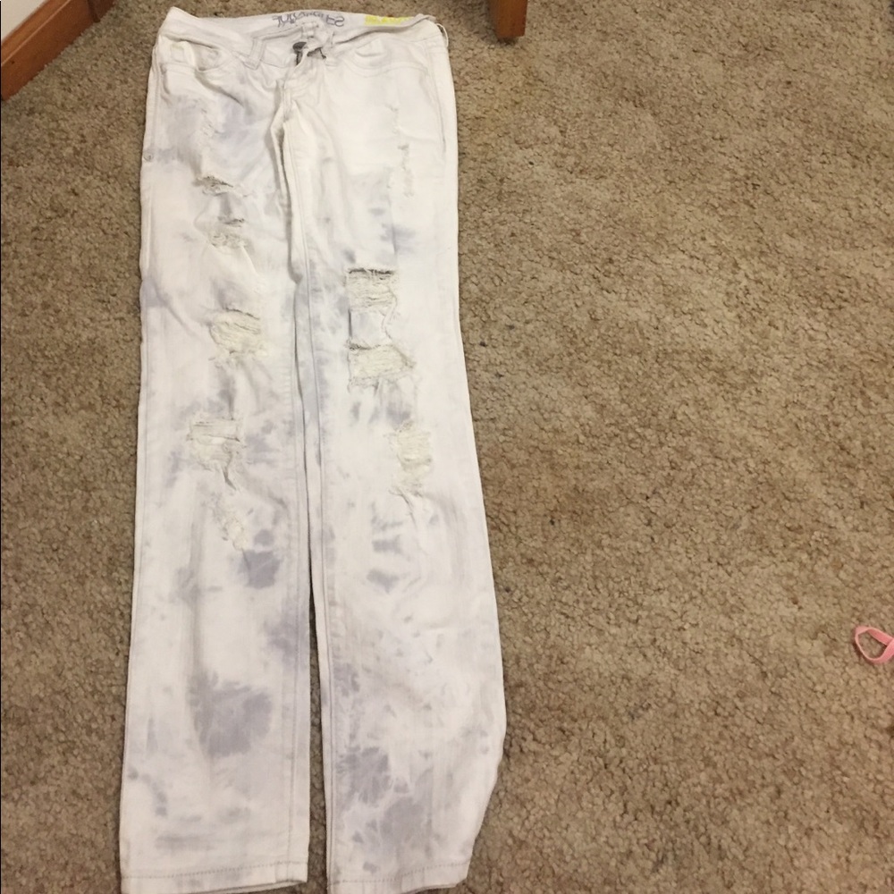 White jeans