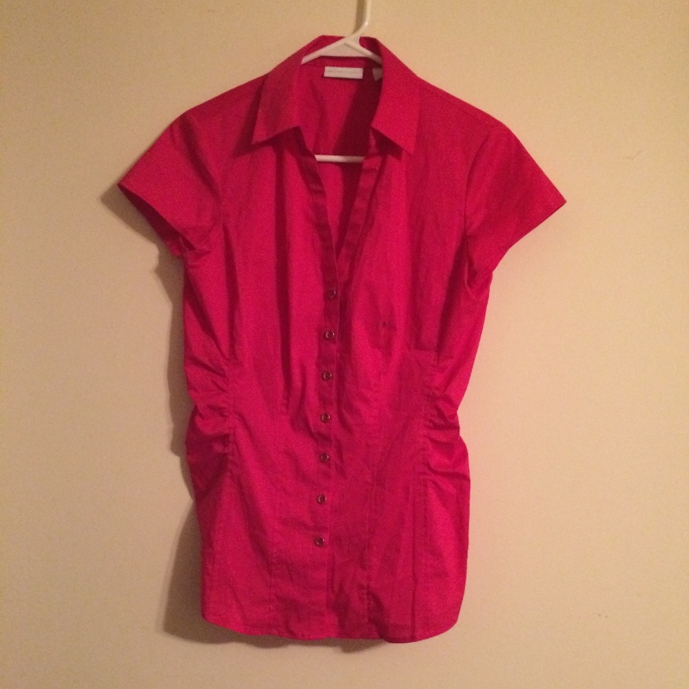 New York & Company Hot Pink Short Sleeve Button Up
