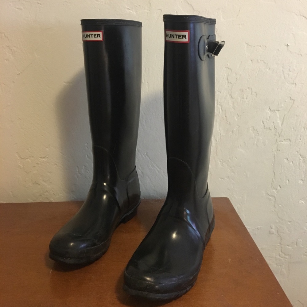 Hunter Boots • Size 9