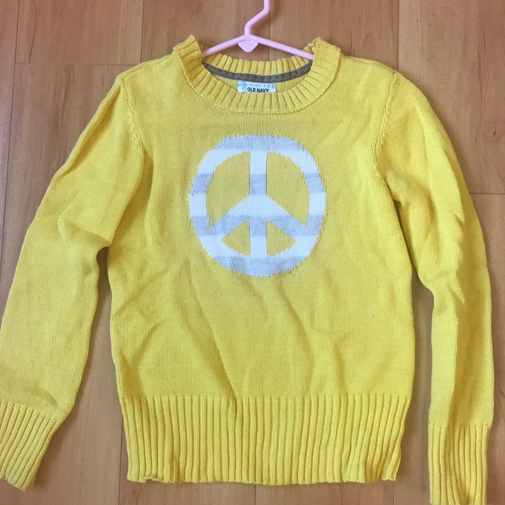 Yellow sweater from old navy.  Size Medium