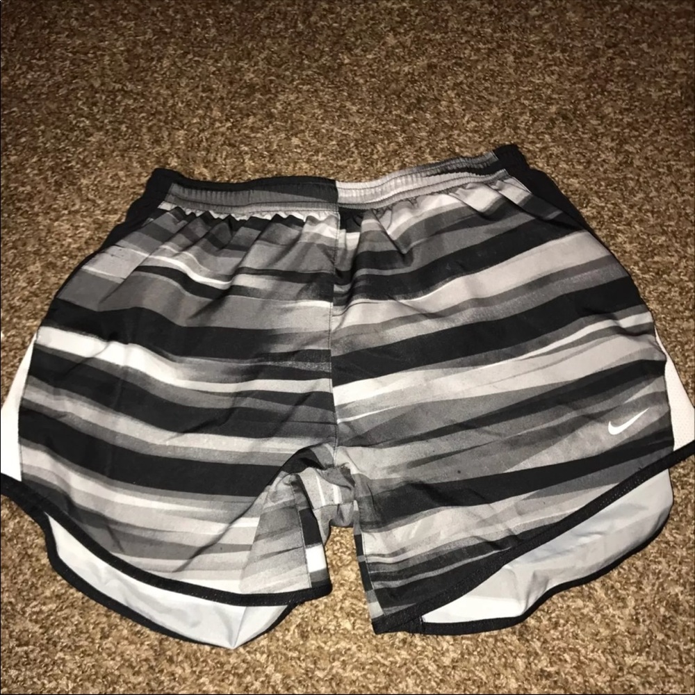 Girl's Nike Dri Dit Shorts
