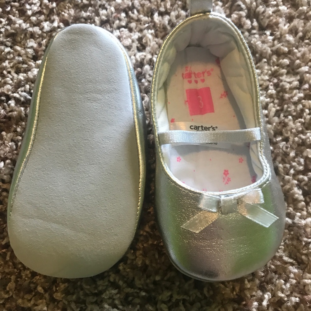 Size 3 infant girl shoes
