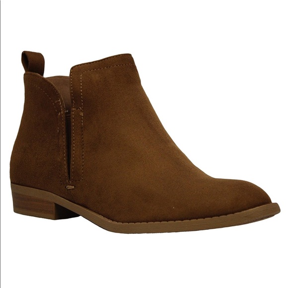 Cognac Pull On Stitched Detail Ankle Booties - Picture 2 of 4