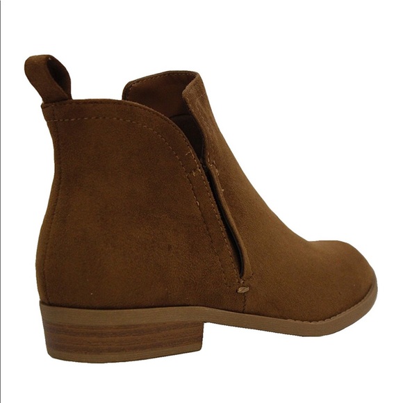 Cognac Pull On Stitched Detail Ankle Booties - Picture 3 of 4