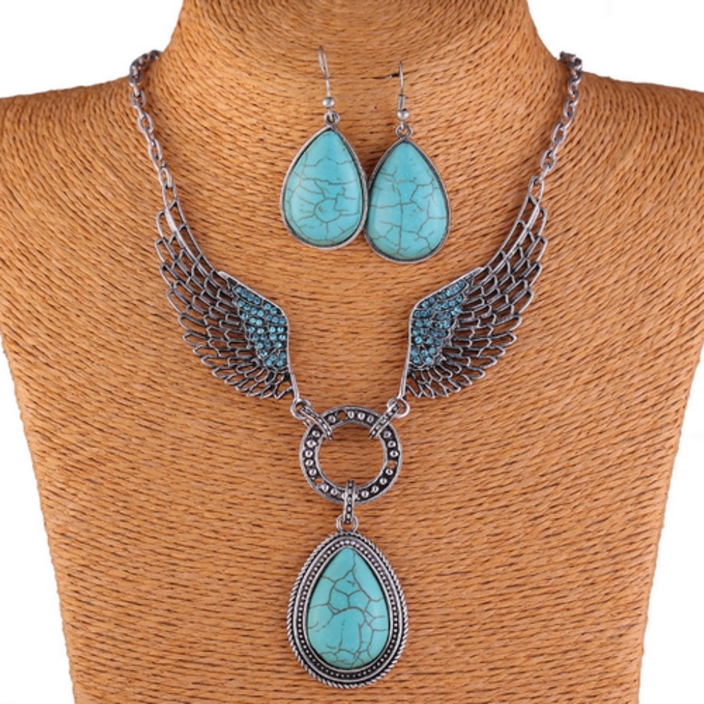 Fashion Woman's Necklace