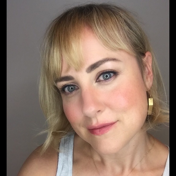Meet your Posher, Kathryne - Picture 1 of 1