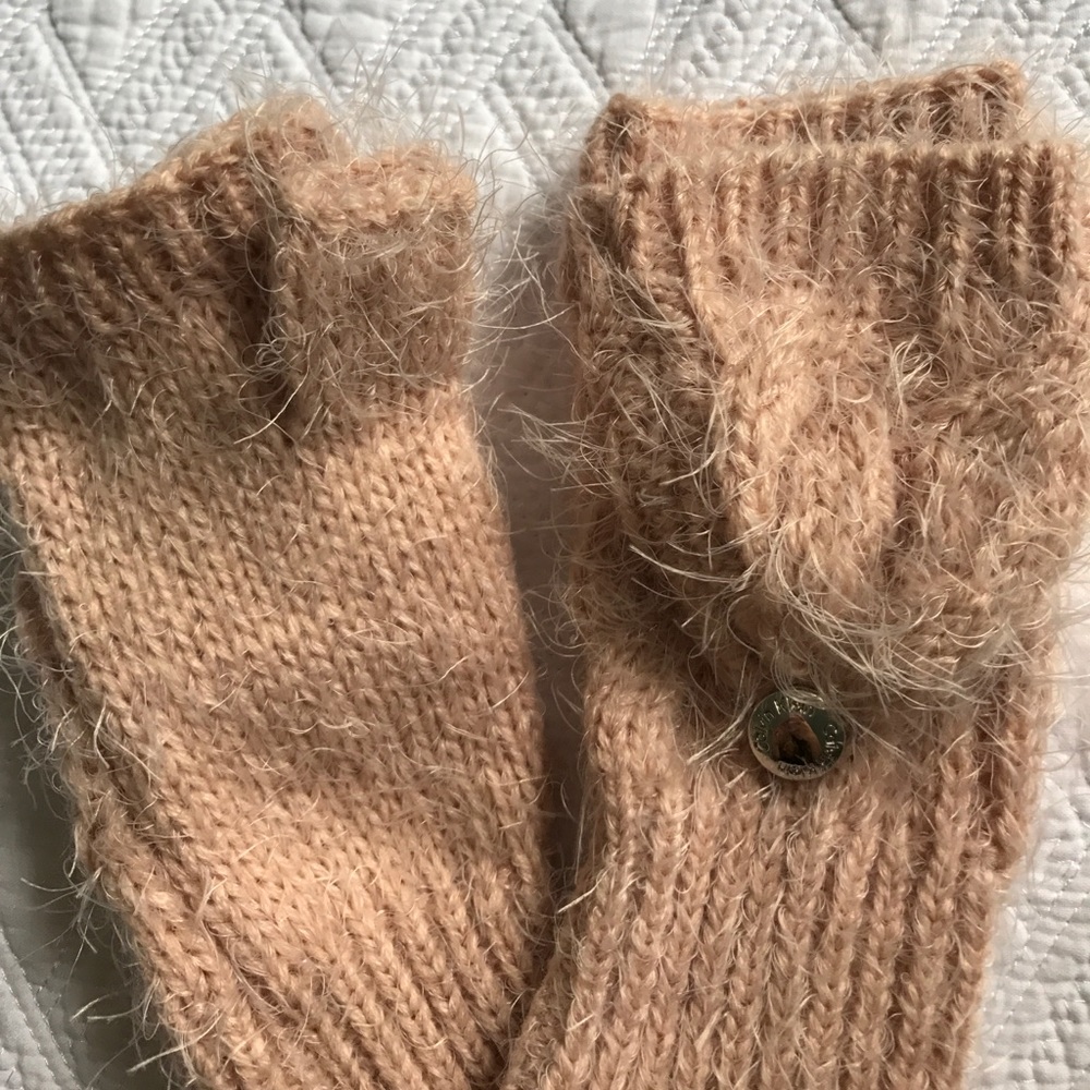 Calvin Klein Mittens