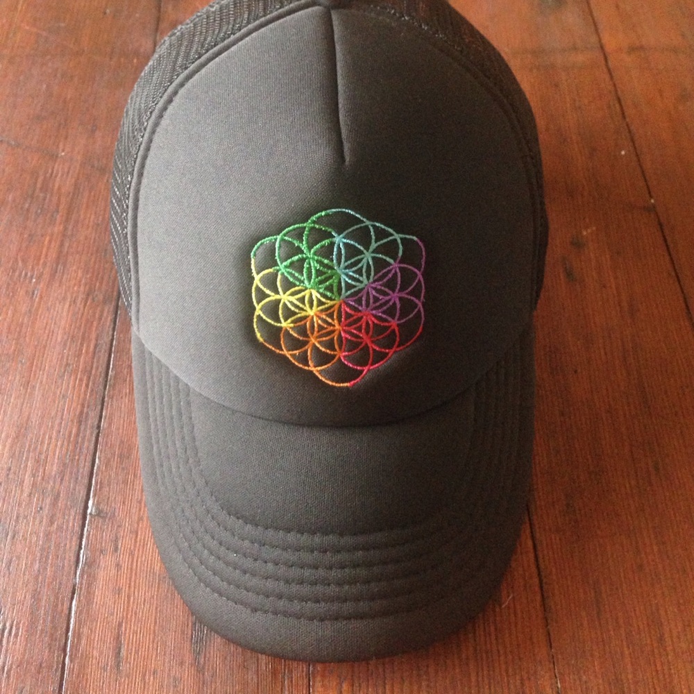LIKE NEW COLDPLAY A HEAD FULL OF DREAMS HAT