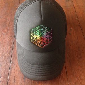 LIKE NEW COLDPLAY A HEAD FULL OF DREAMS HAT