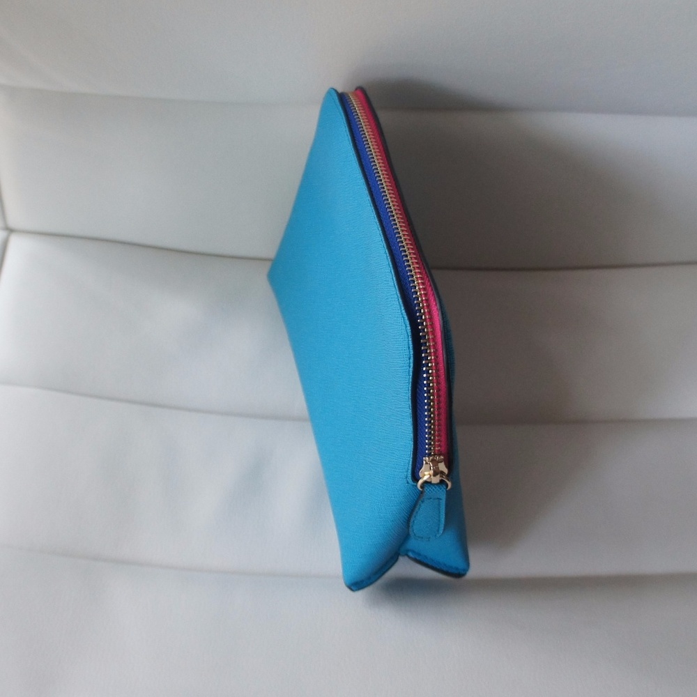 New Macy's Cosmetic Bag - Blue - Picture 4 of 6