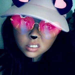 Meet your Posher, Michelle