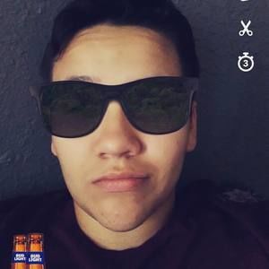 Meet your Posher, Lydia