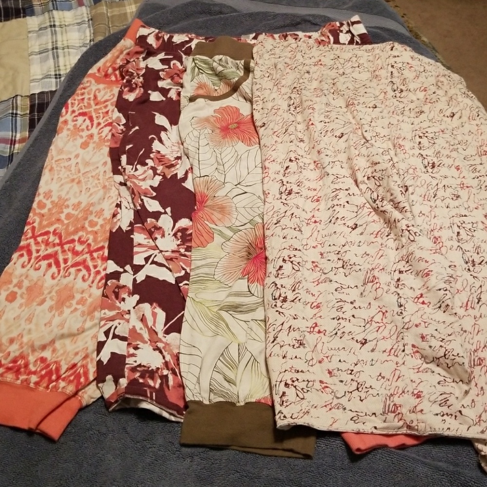 Bundled set of 4 PJ capris