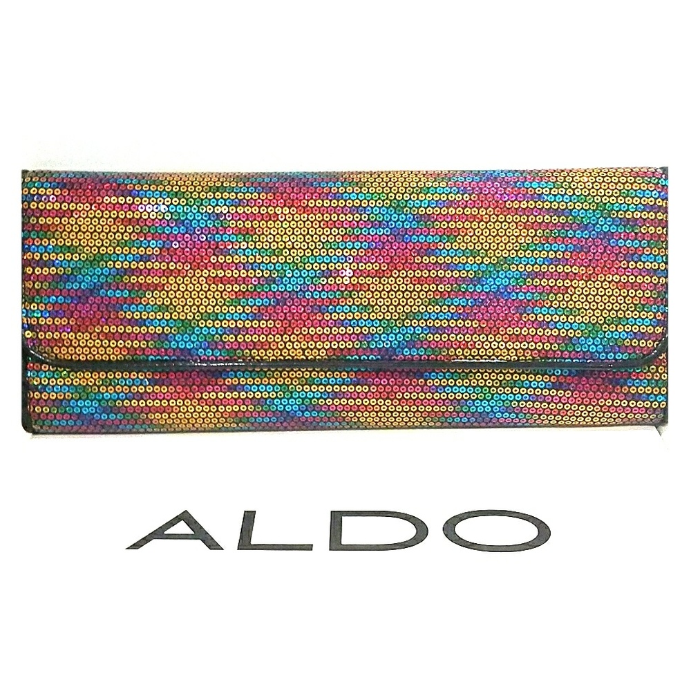 Aldo clutch