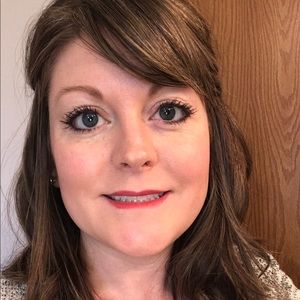 Meet your Posher, Macie