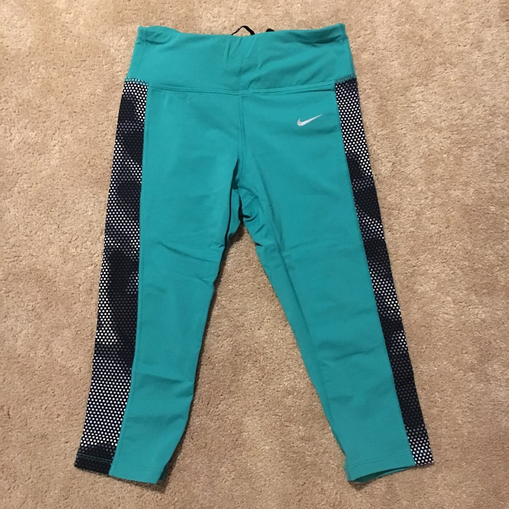 Nike Dri-fit workout leggings