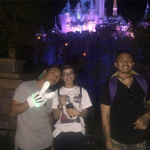 Meet your Posher, Hôa