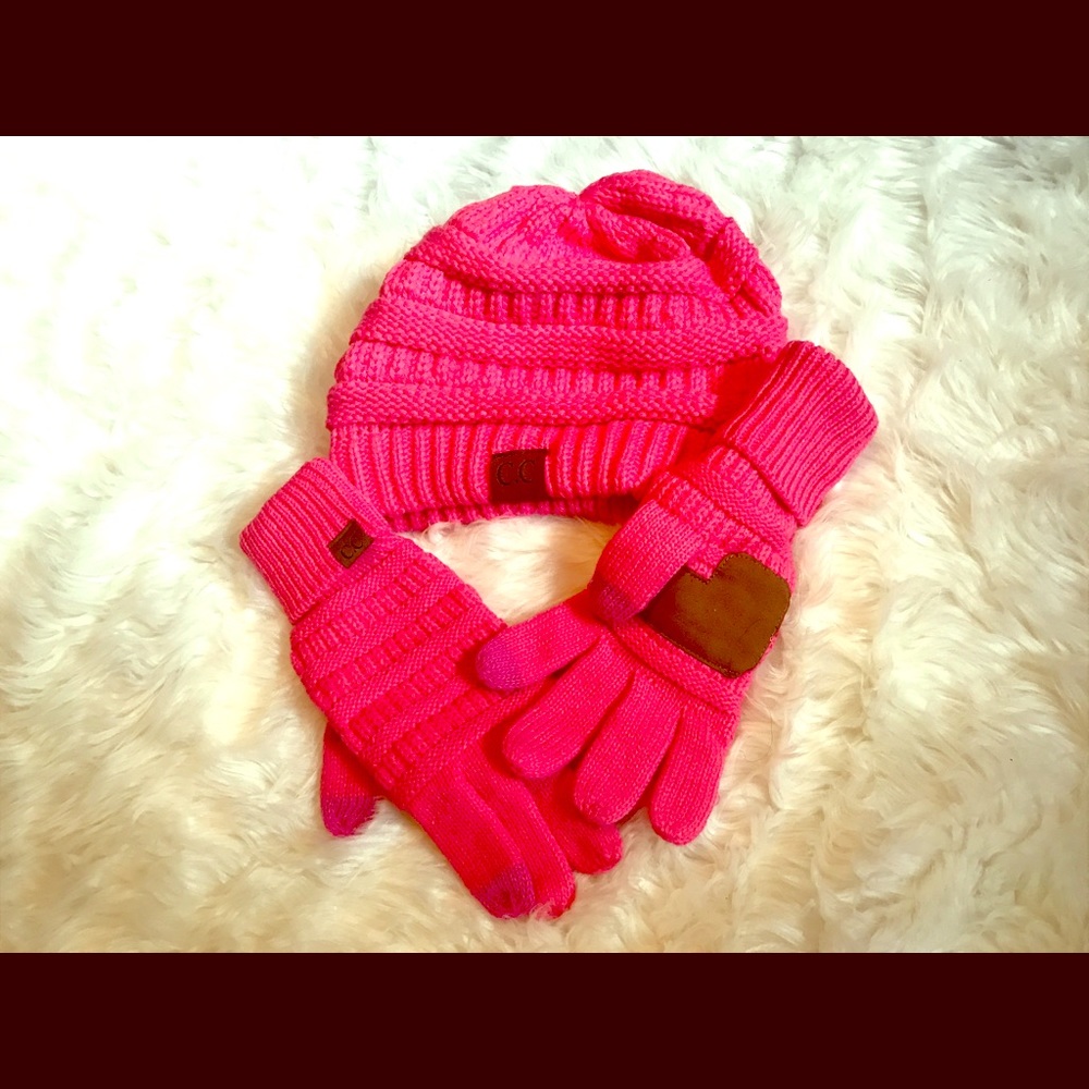 Winter Hat and Gloves in Bubblegum Pink