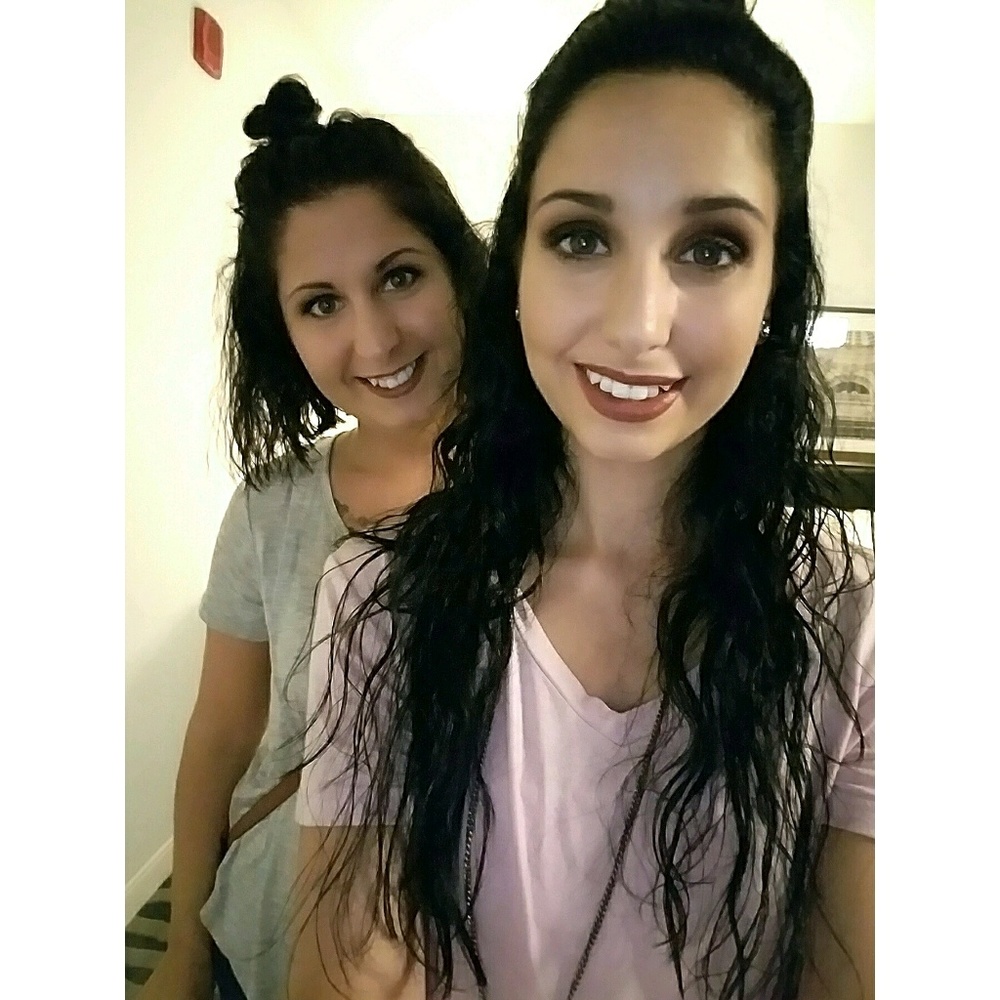 Meet your Posher, Whitney