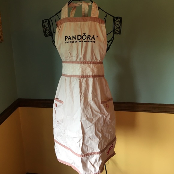 Pandora Apron - Picture 1 of 4
