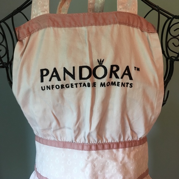 Pandora Apron - Picture 2 of 4