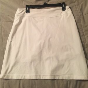 White athleta skort