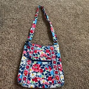 VERA BRADLEY PURSE