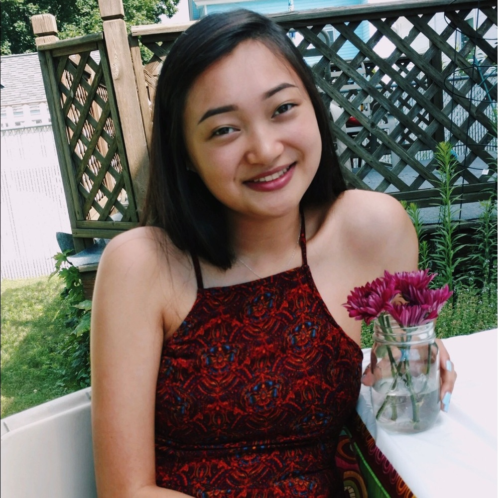 Meet your Posher, Lexi