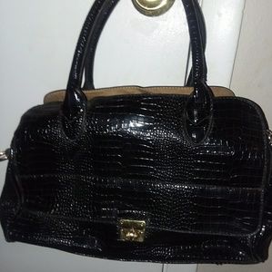 Large shoulder bag