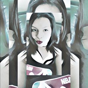 Meet your Posher, Christina