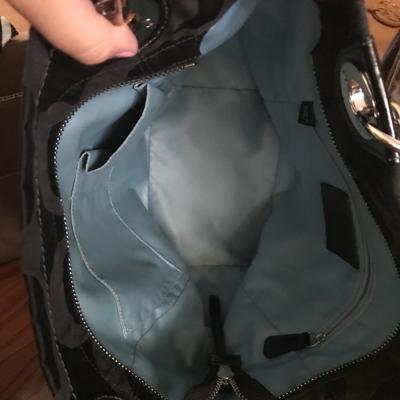 ☀️☀️new sale price☀️☀️ Coach hobo - Picture 3 of 3