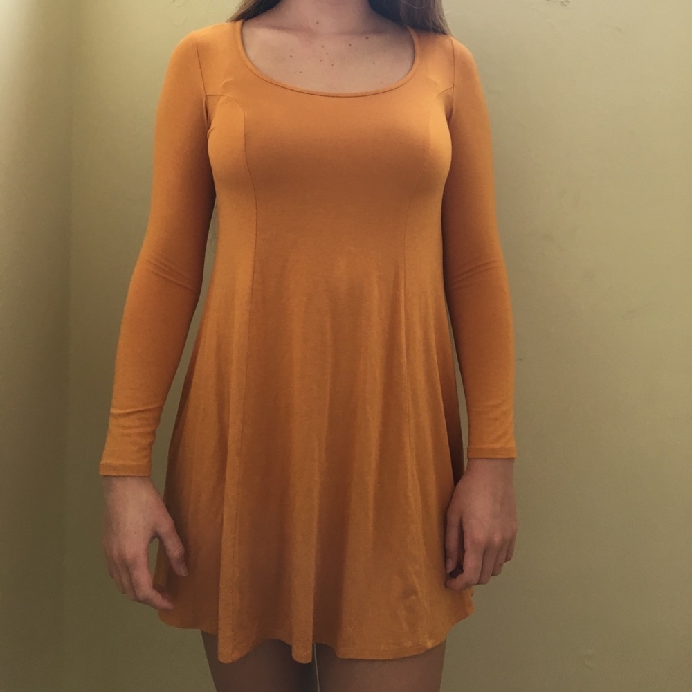 XS Long-sleeved Charlotte Russe knit dress