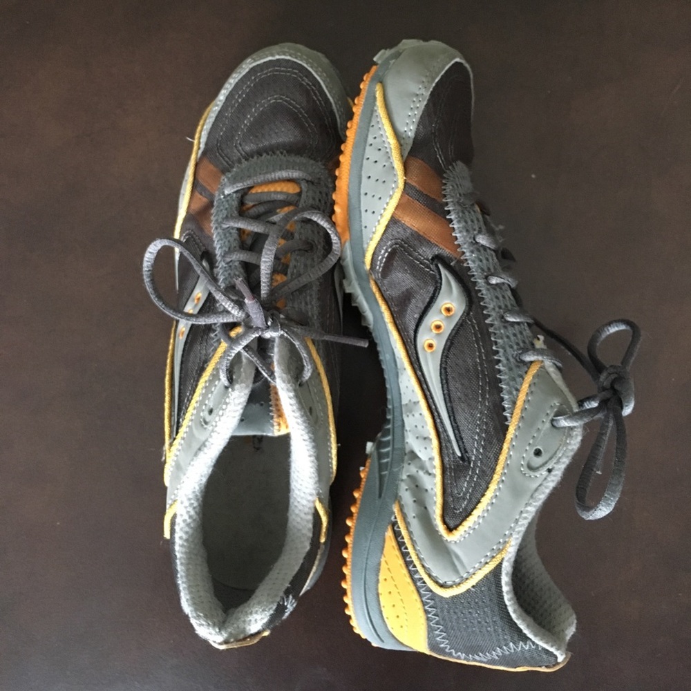 Saucony