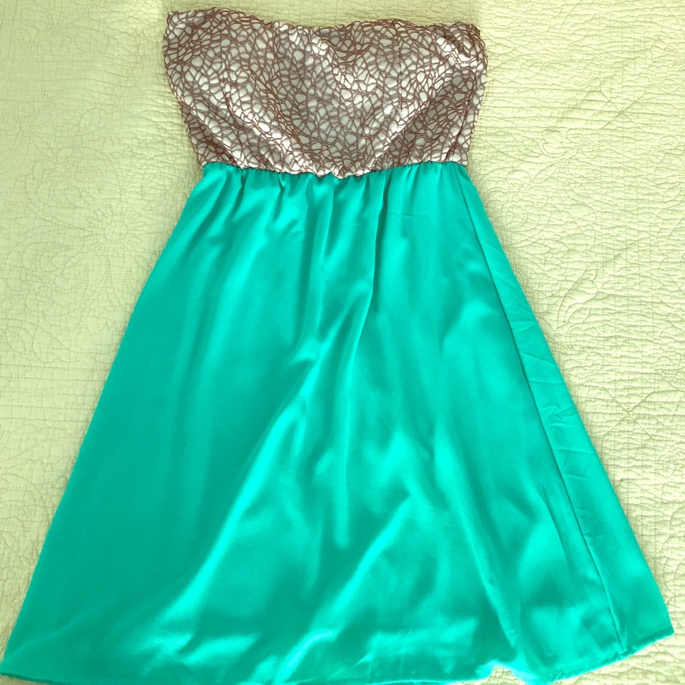 Sweetheart Style Aqua Dress