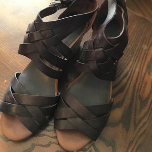 Brown wedge sandals lucky